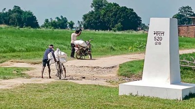 After export ban, rice smuggling booms along Indo-Nepal border